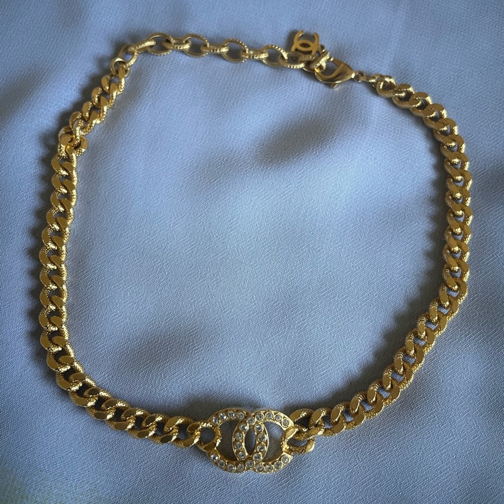 CHANEL Gold CC Chain Choker Necklace OS Crystal Logo Made in France - Picture 7 of 10